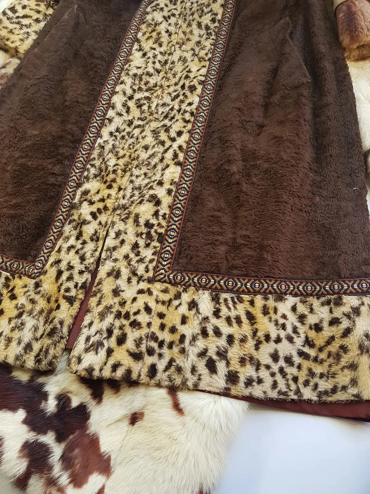 1960s Vintage Rare & Wild Leopard Rockstar Hooded Coat - Authentic Penny Lane Vibes - Vegan