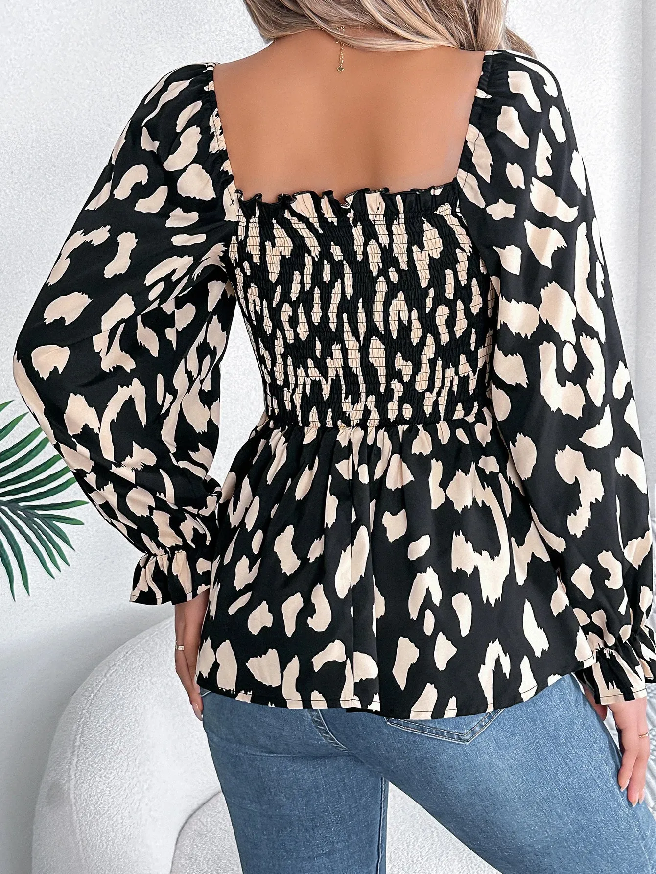 Casual Allover Print Square Neck Shirred Ruffle Hem Blouse