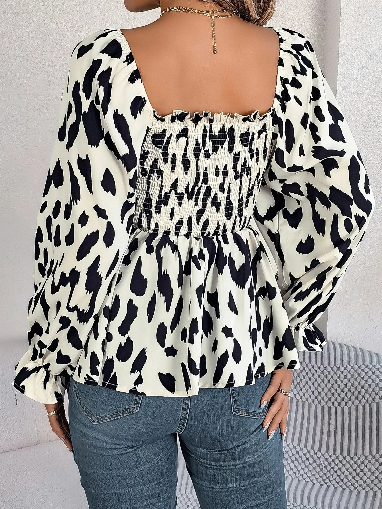 Casual Allover Print Square Neck Shirred Ruffle Hem Blouse