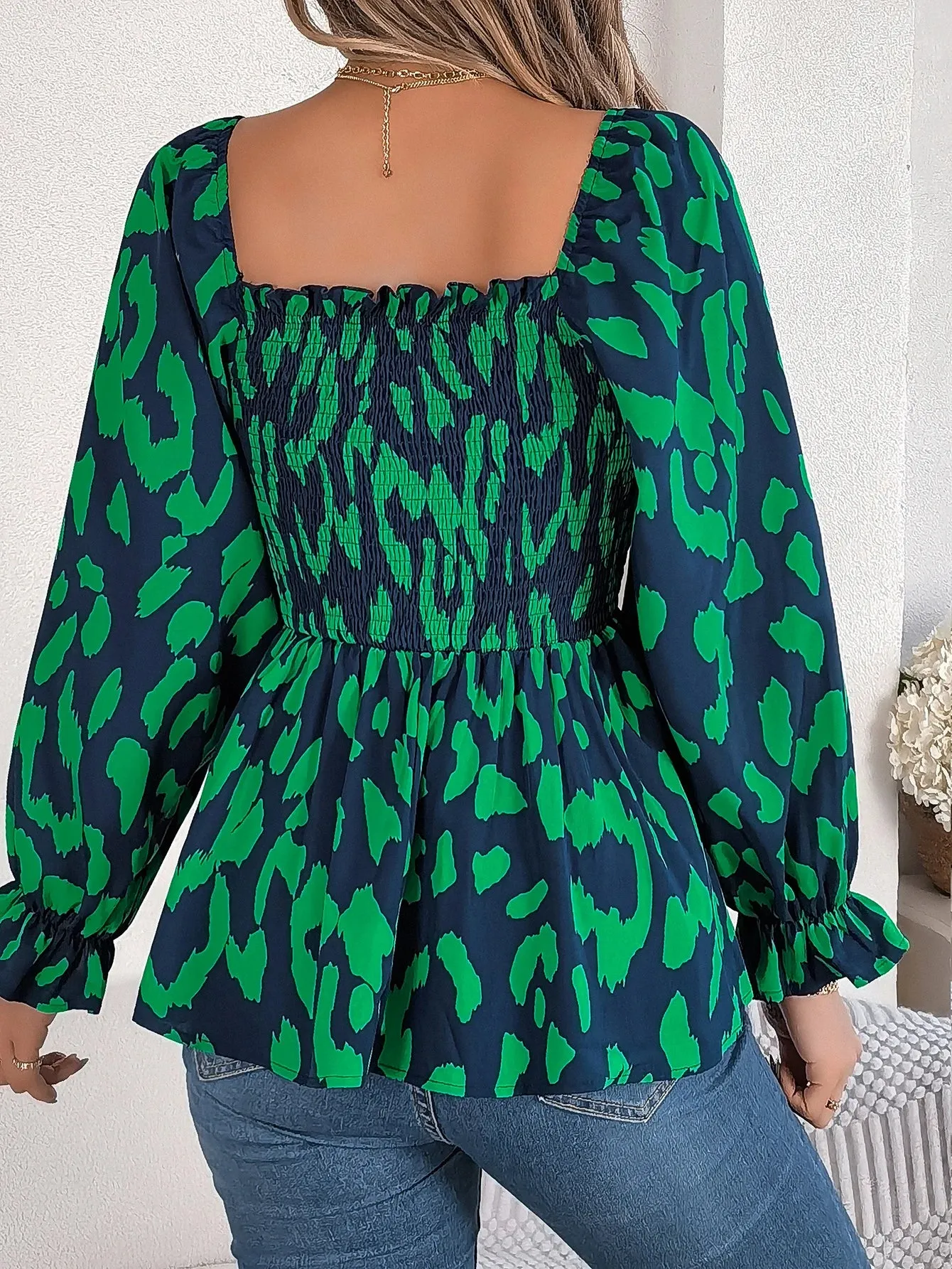 Casual Allover Print Square Neck Shirred Ruffle Hem Blouse