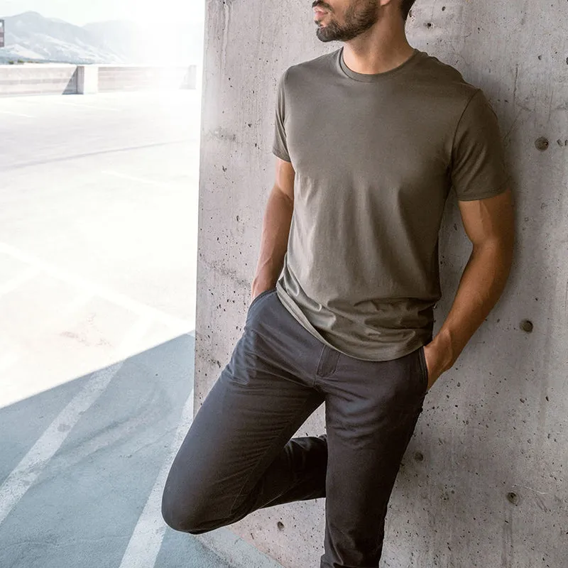 Feel Good Chinos in Faded Black