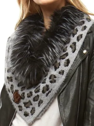 "She's so XTRA" Leopard Faux Fur Scarf